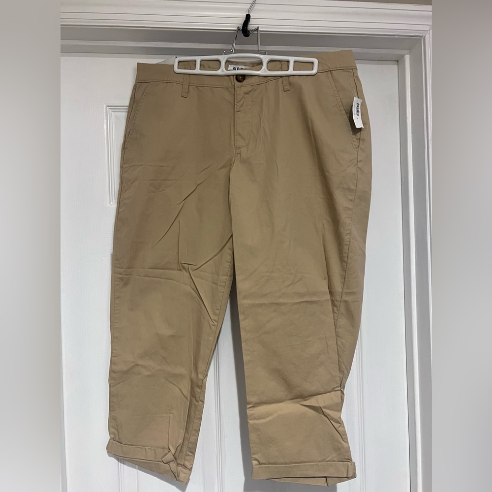 Old Navy cropped pants